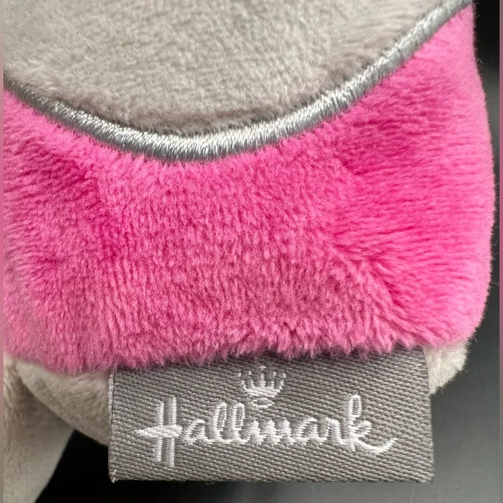 Hallmark - Pizza and Soda‎ Can, Pink and Gray Plush Toy Set of 2, Magnetic side